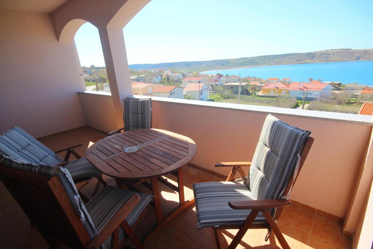 Apartments Njaco Ražanac 部屋 写真